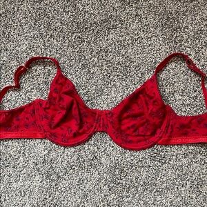 Victoria's Secret Red Floral Unlined Underwire Bra NWT 36DD